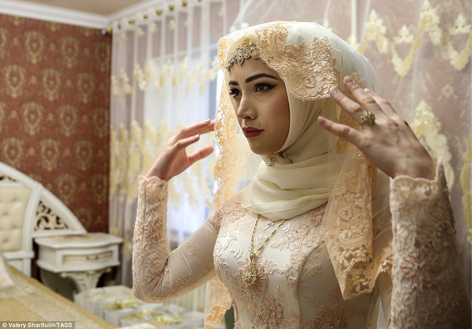 3ab714af00000578-3968480-brides_in_chechnya_tend_to_be_only_17_or_18_years_old_and_their_-a-49_1480006899329