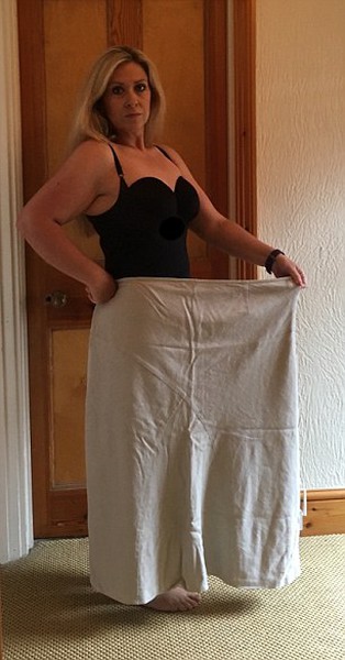 14 Me in my old size 30 skirt July 2016.jpg